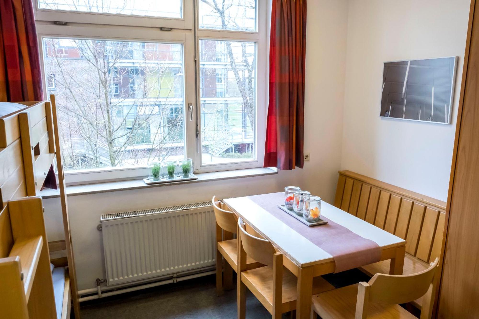 Jugendherberge Hamburg Horner Rennbahn Екстер'єр фото